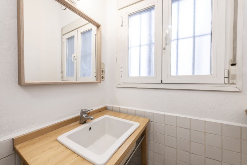 Bathroom Window Replacement